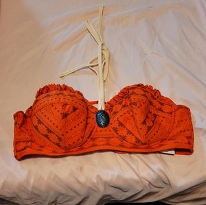 Moana size 2X plus size bikini top, NWT